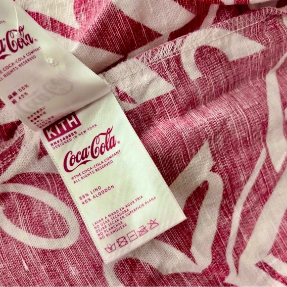 KITH Coca-Cola - Picture 5 of 5